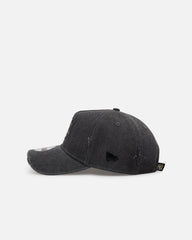 New Era New York Yankees 'Patent Leather' 9FORTY A-Frame Strapback Washed Black