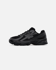 New Balance 740 Black/Black