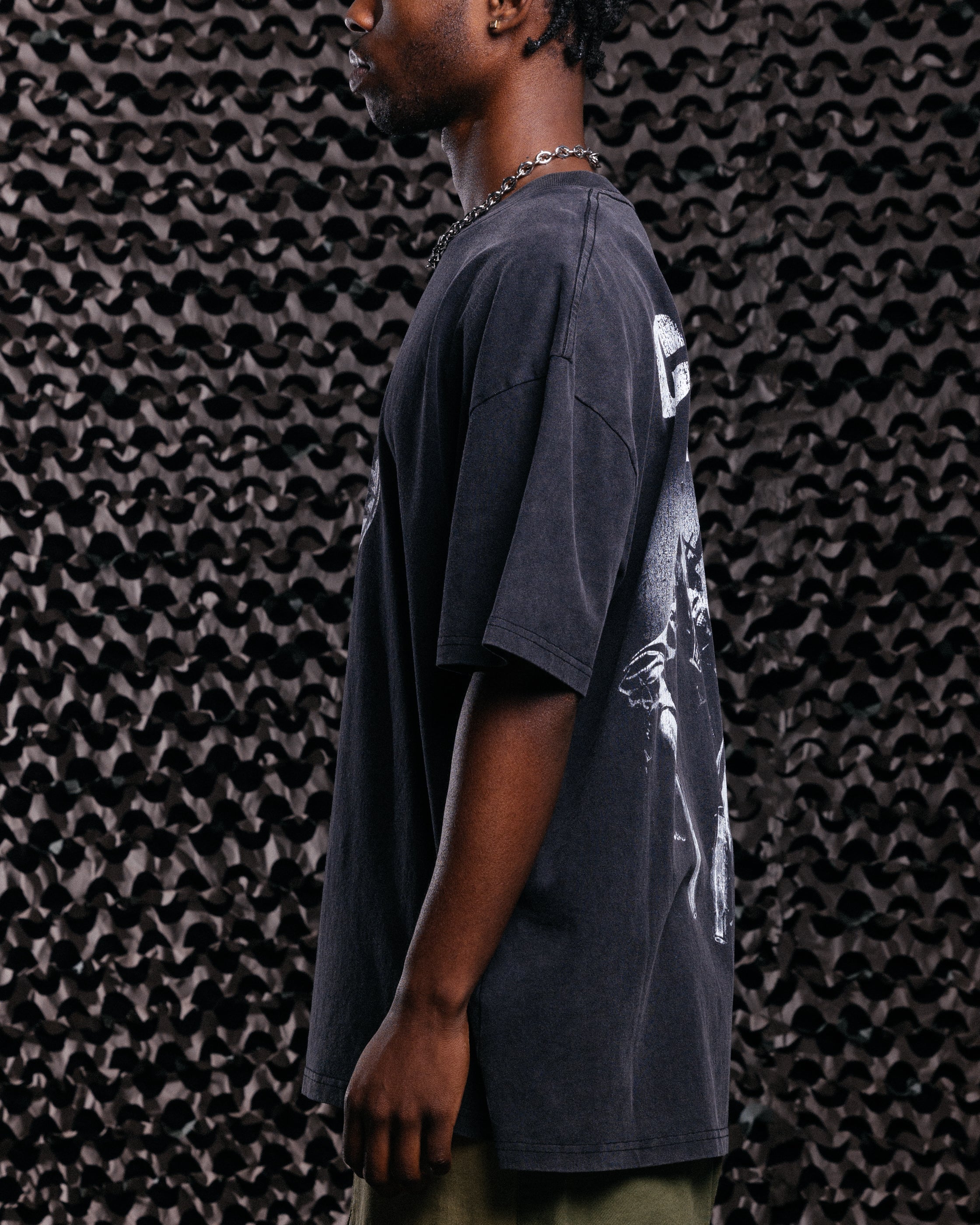 73Studio X Call Of Duty Black Ops Vintage T-Shirt Black Acidwash