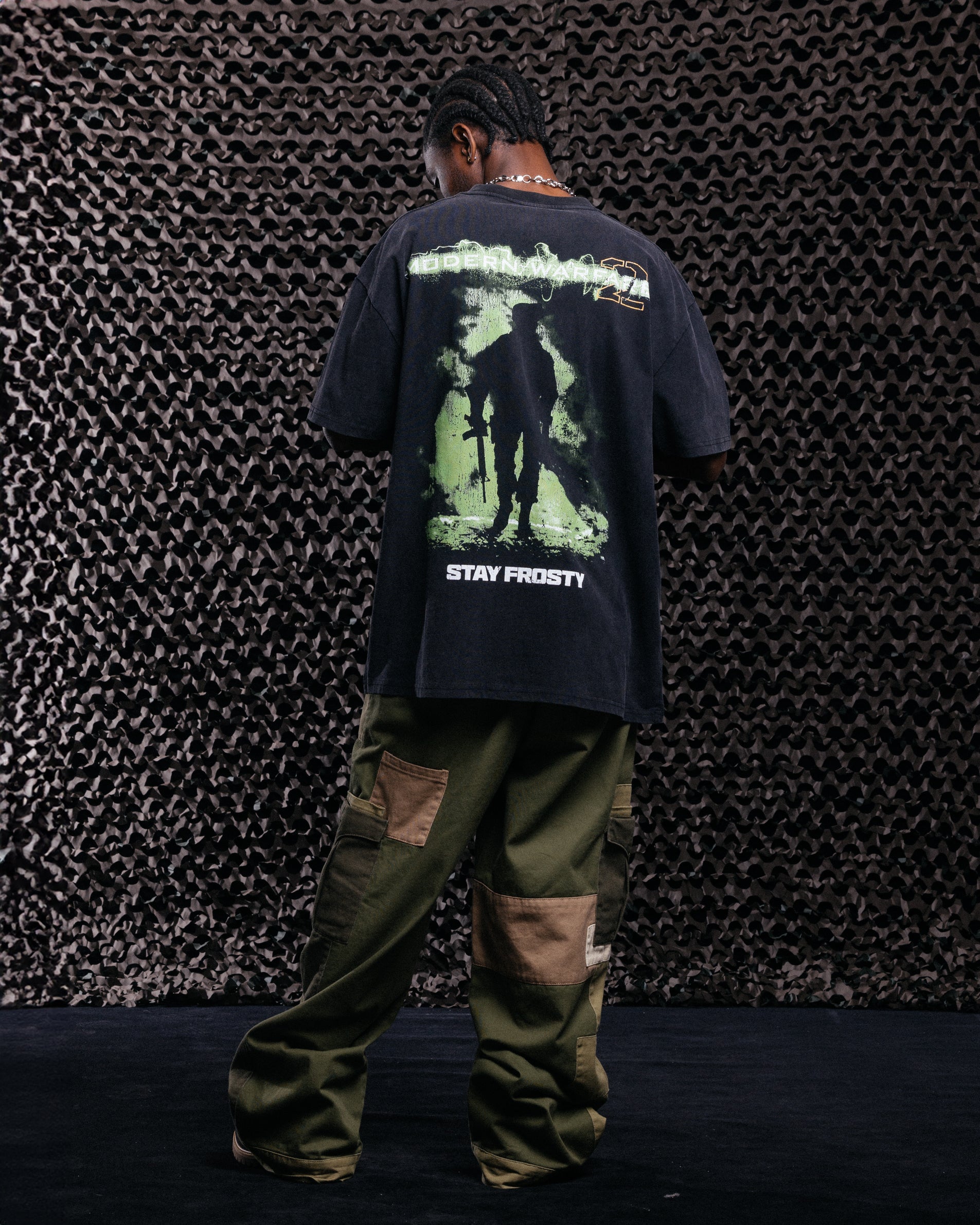 73Studio X Call Of Duty Modern Warfare 2 Vintage T-Shirt Black Acidwash