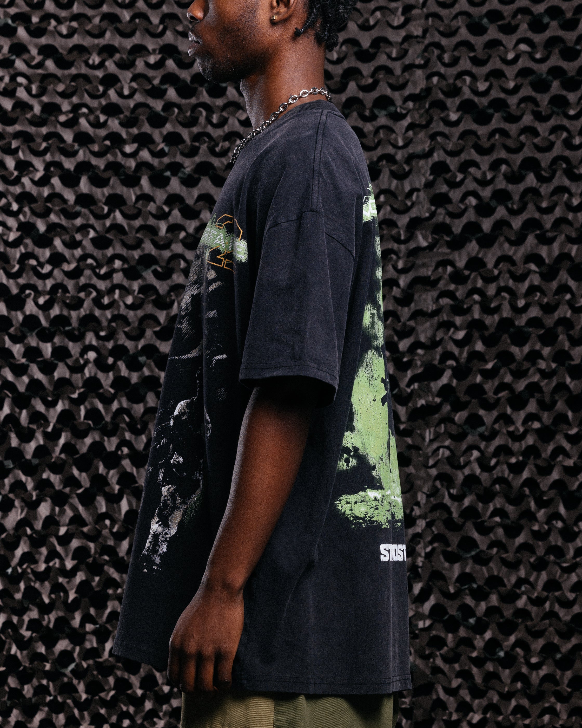73Studio X Call Of Duty Modern Warfare 2 Vintage T-Shirt Black Acidwash