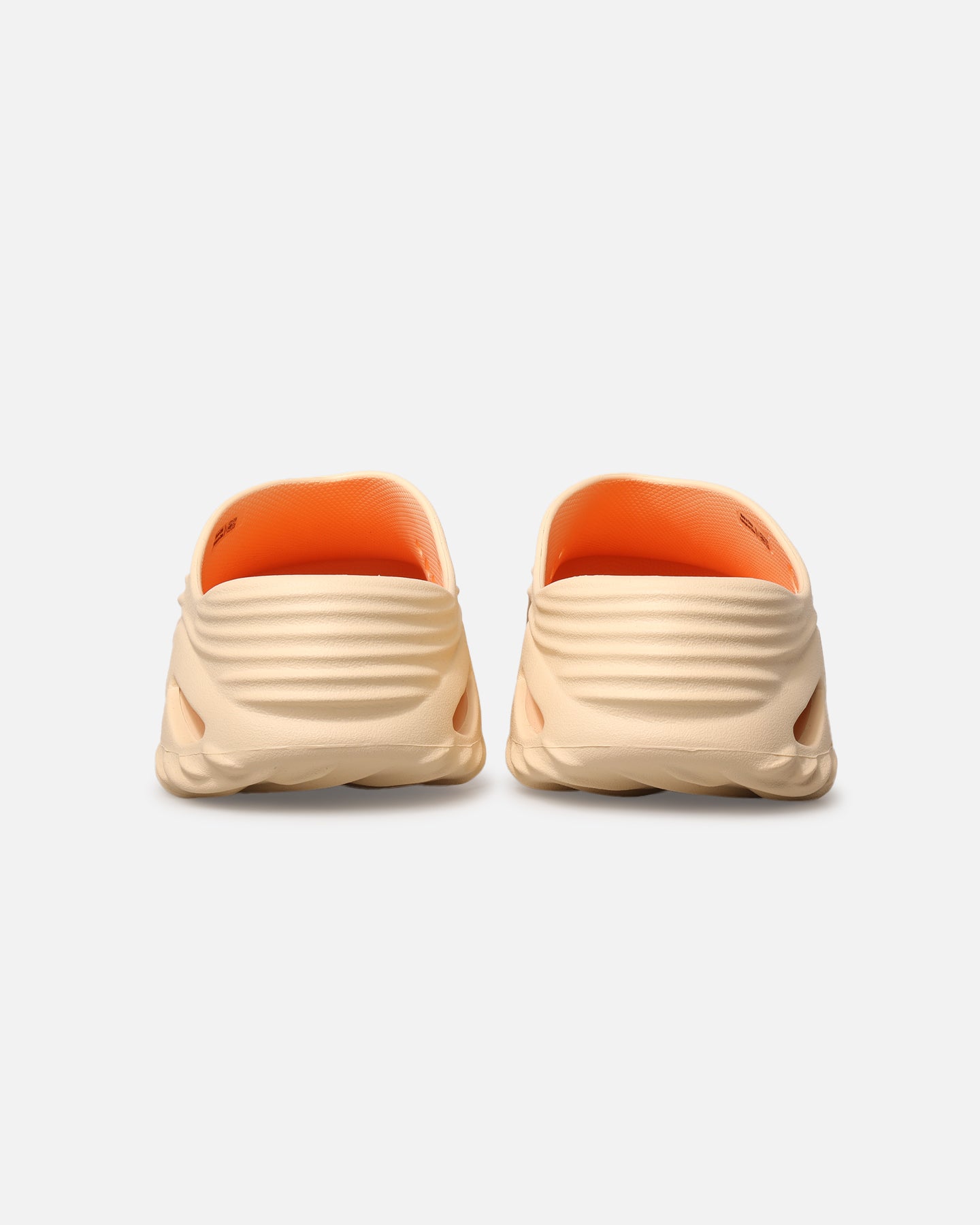 Crocs Echo Wave Vanilla