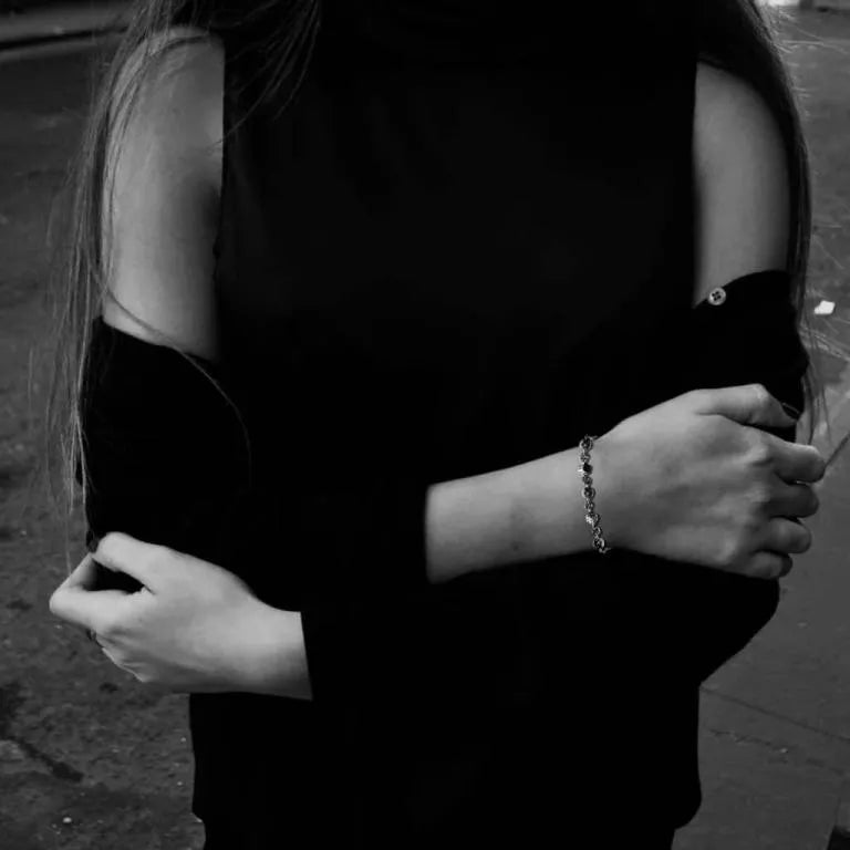 DICE AND CROSSBALL BRACELET -4